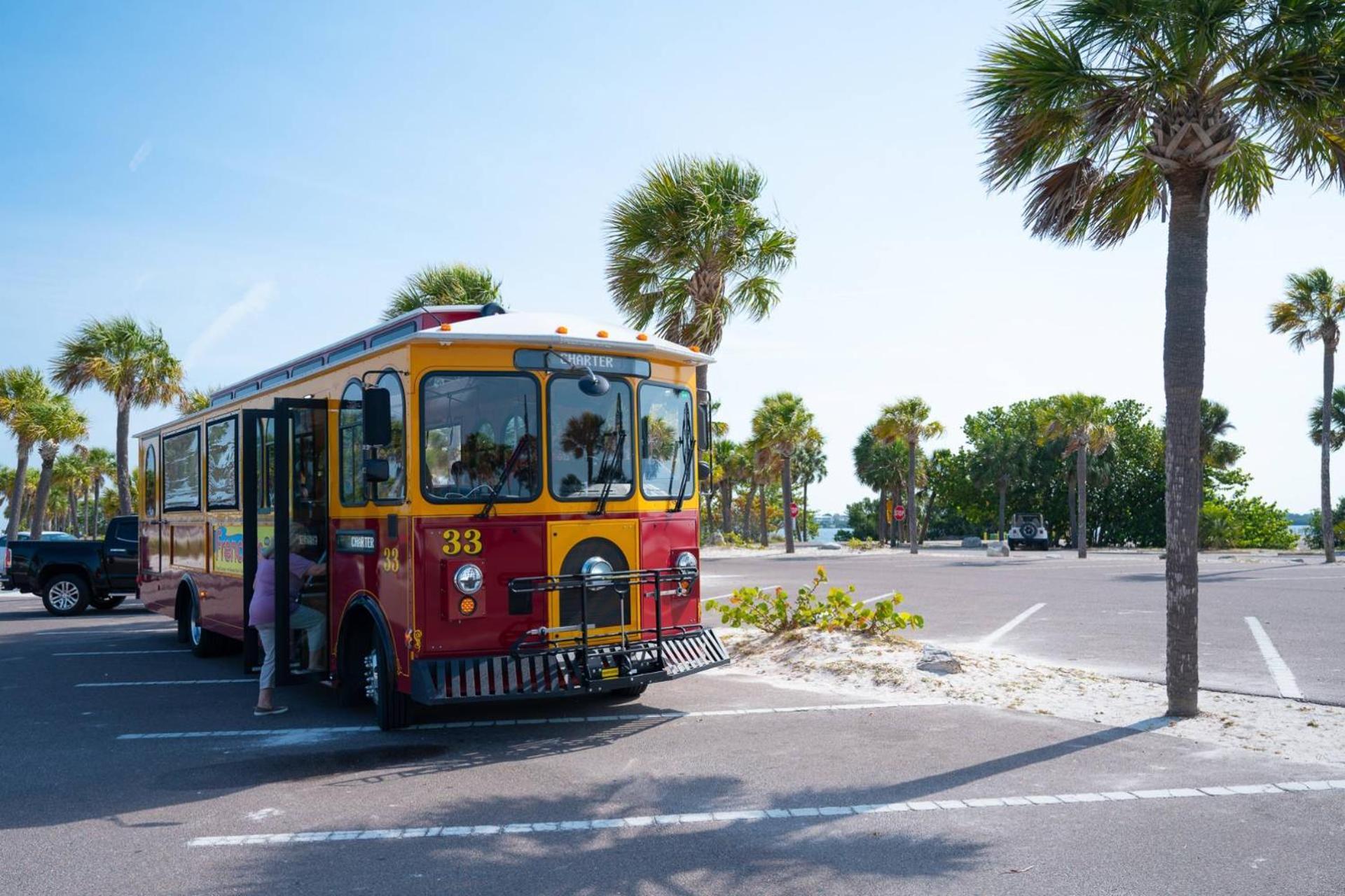 513 - Island Inn St. Pete Beach Buitenkant foto