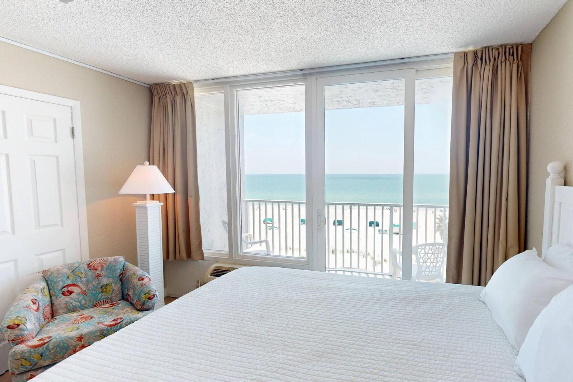 513 - Island Inn St. Pete Beach Buitenkant foto
