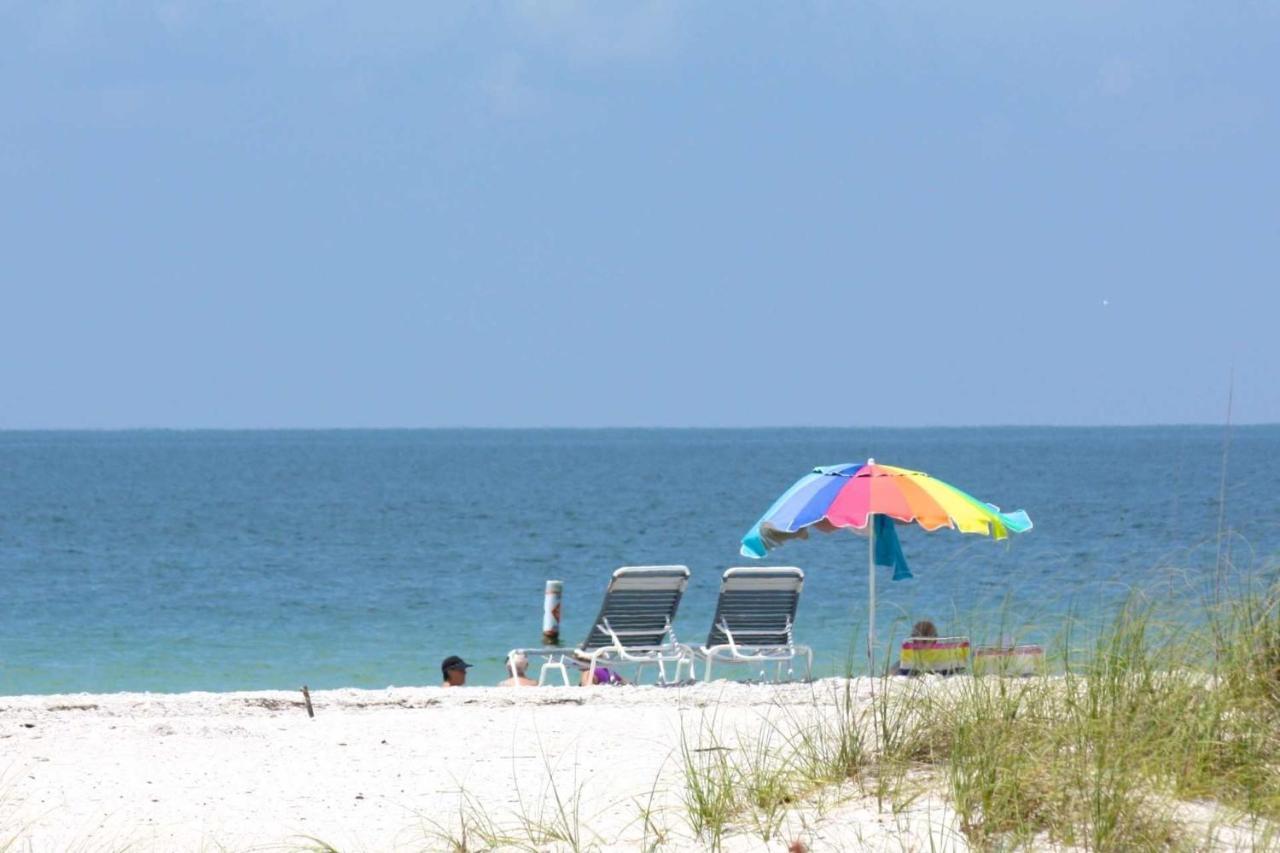 513 - Island Inn St. Pete Beach Buitenkant foto